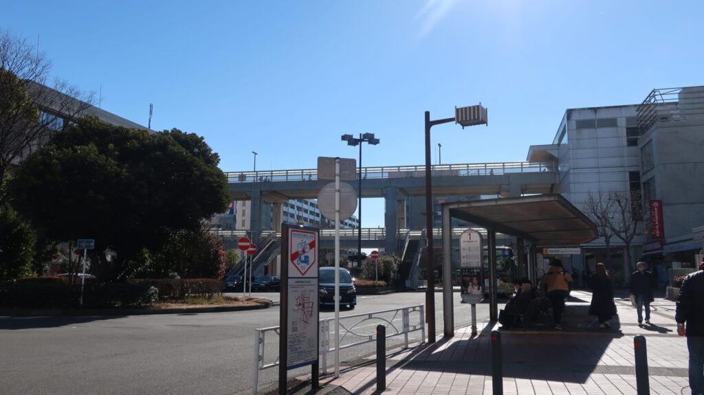 神奈川県戸塚区東戸塚駅前